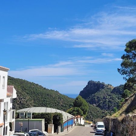 Benahavis Village Penthouse Apartment, 2 Bedrooms, Stunning Views, Swimming Pool !! Exterior foto