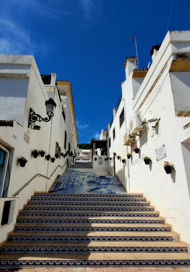 Benahavis Village Penthouse Apartment, 2 Bedrooms, Stunning Views, Swimming Pool !! Exterior foto